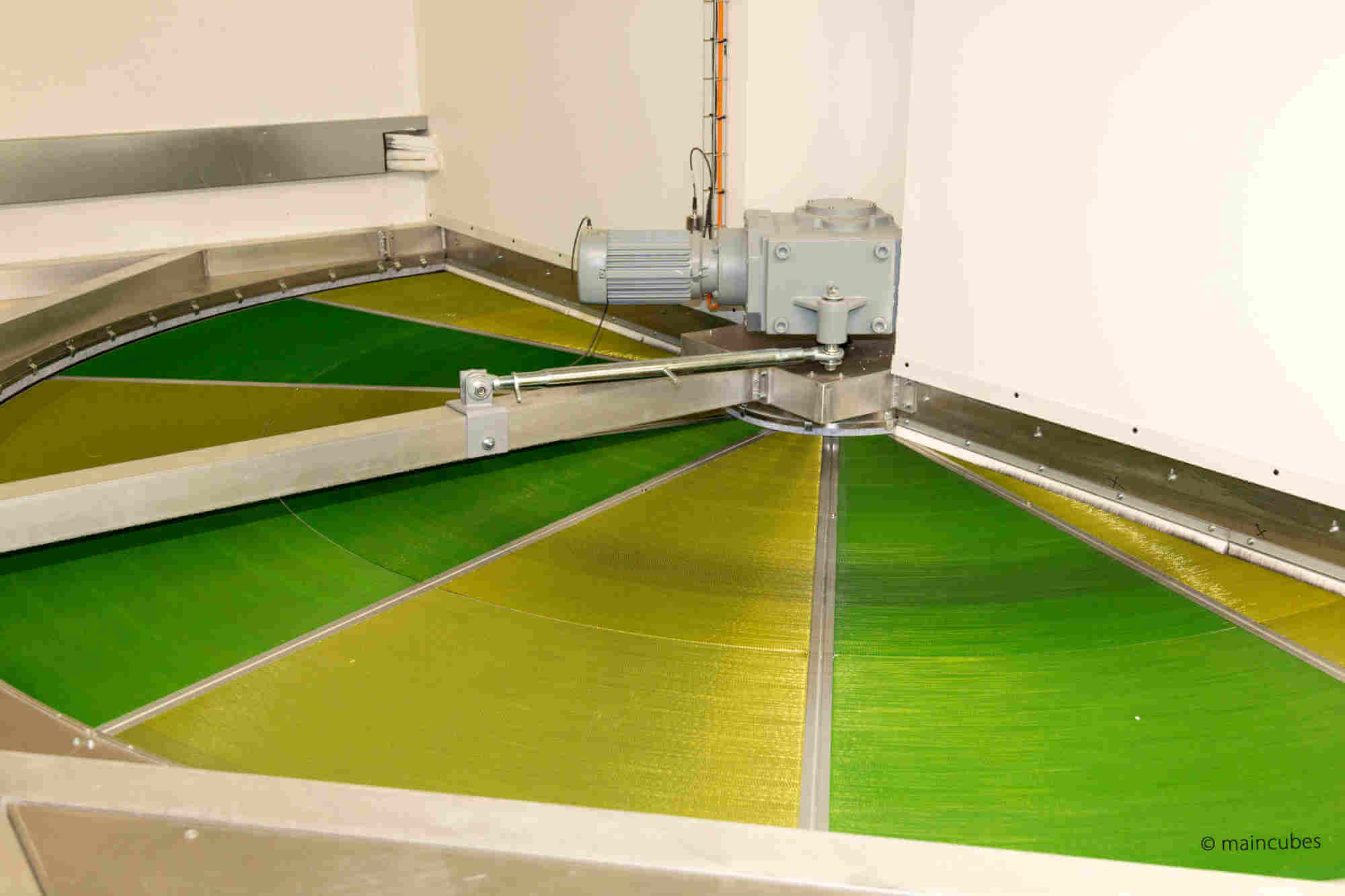 Kyto-Kühlzelle - Teil der Klimatisierung Gelb/Grünes Rad aus Aluminium